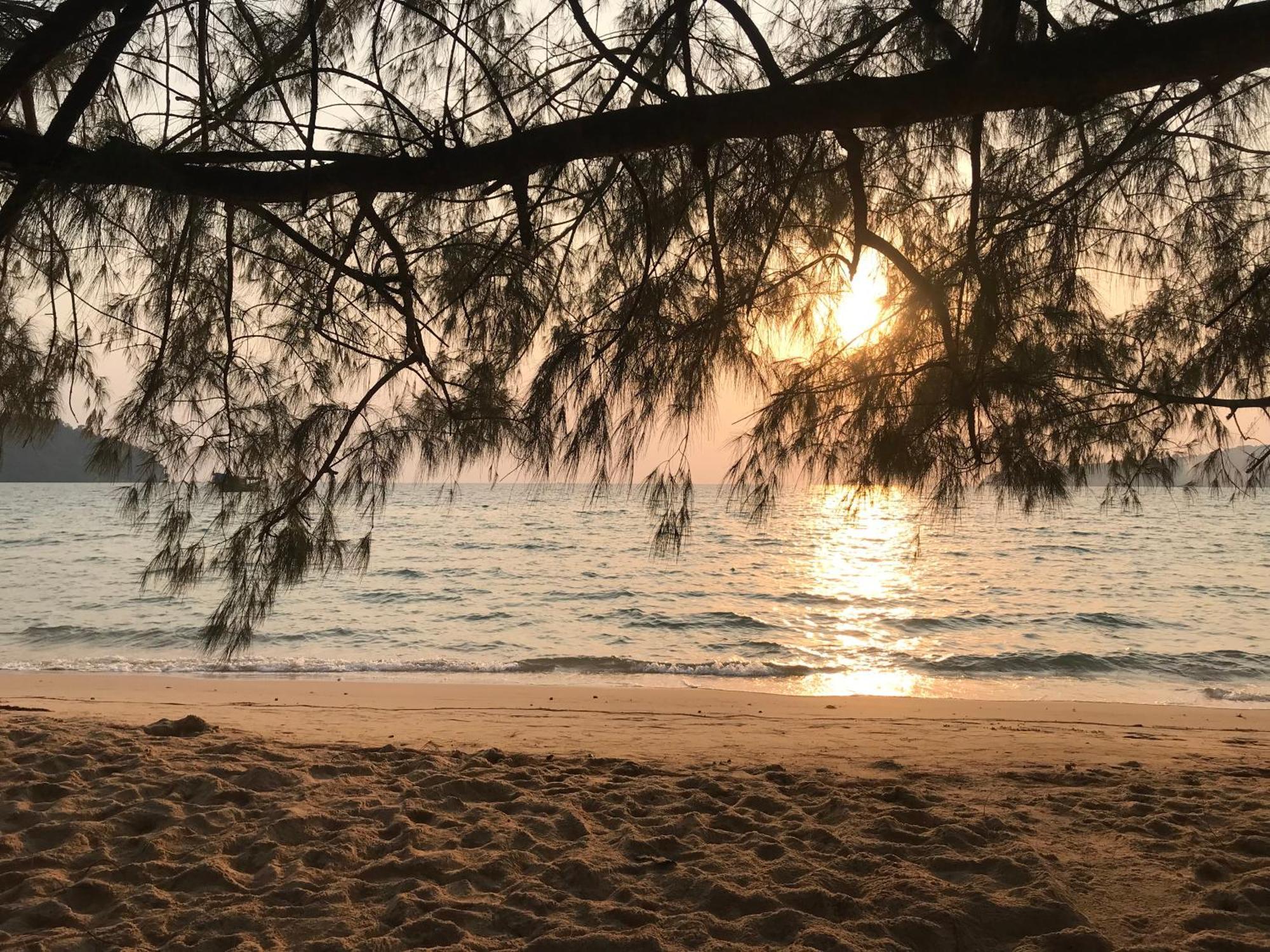 Хостел Naks Shack Koh Ta Kiev Экстерьер фото